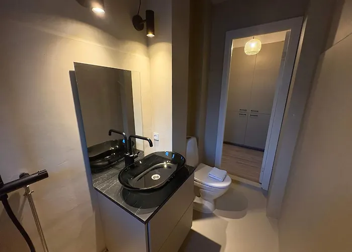 Luxe Retreat & Stylish *